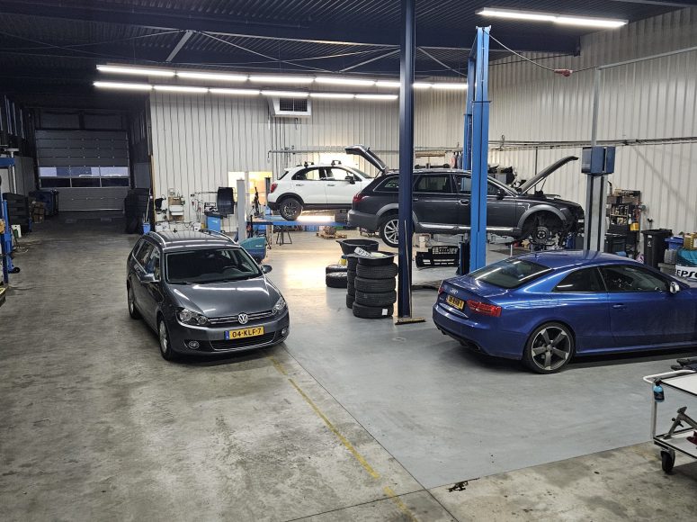 Autoservice Den Hollander